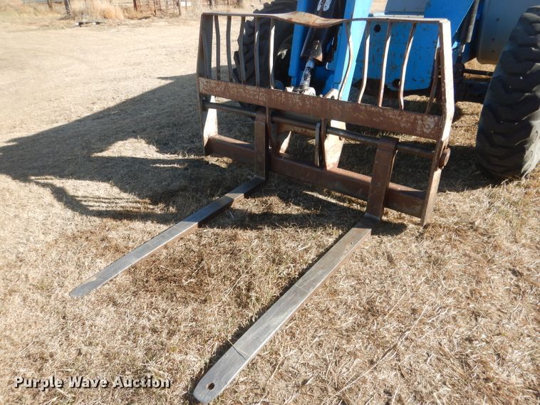 image for item DG4663 Genie GTH844  telehandler