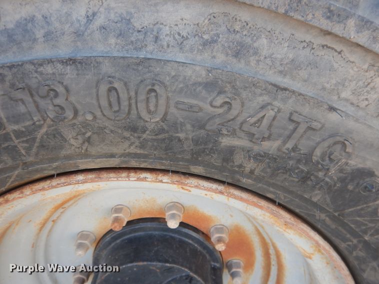 image for item DG4663 Genie GTH844  telehandler