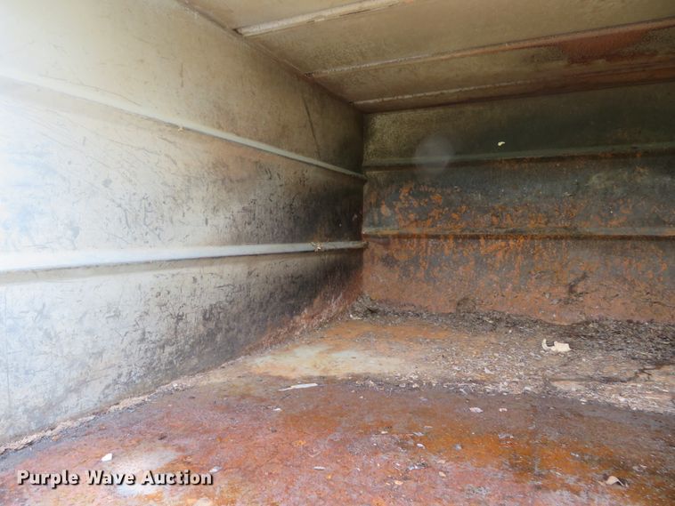 image for item DH1184 2006 Ford F550 Super Duty XL  chipper truck