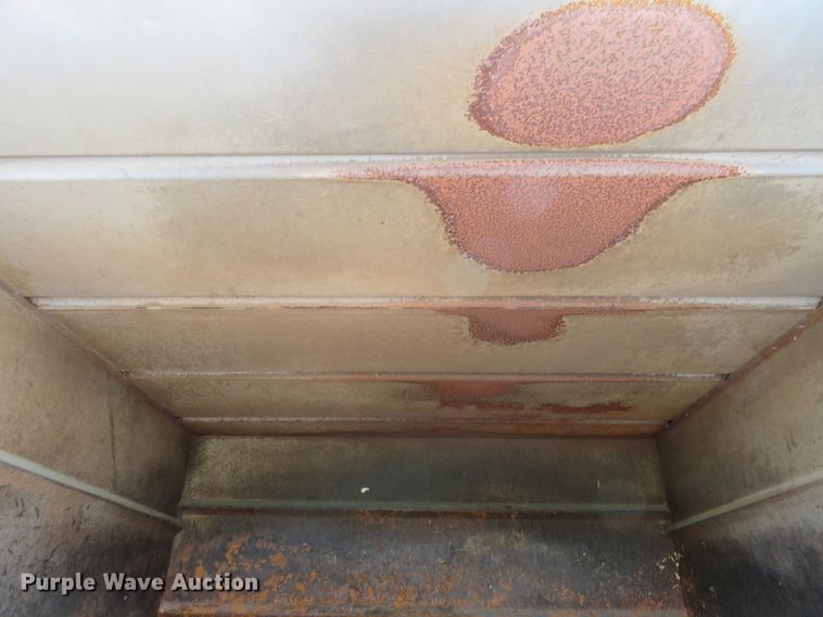 image for item DH1184 2006 Ford F550 Super Duty XL  chipper truck