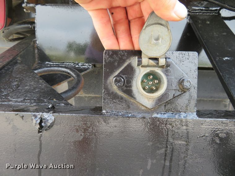 image for item DH1184 2006 Ford F550 Super Duty XL  chipper truck