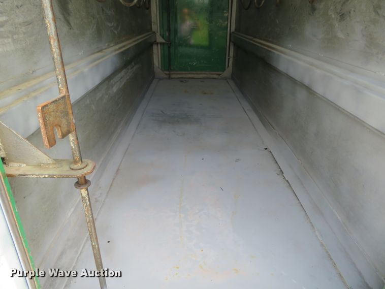 image for item DH1184 2006 Ford F550 Super Duty XL  chipper truck