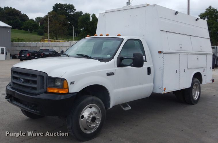 image for item DH5161 1999 Ford F450 Super Duty  utility truck