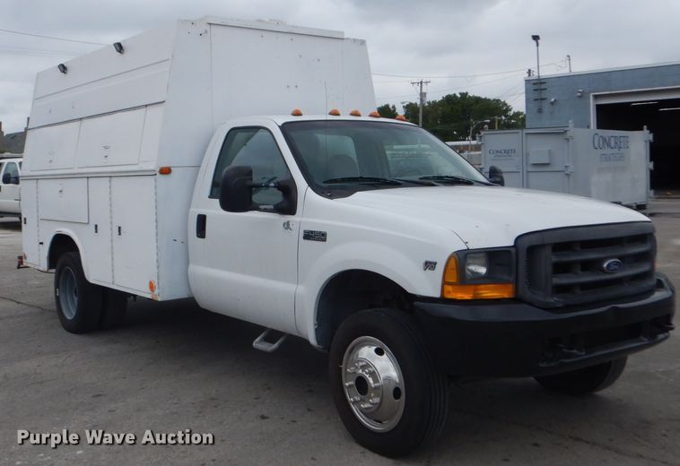 image for item DH5161 1999 Ford F450 Super Duty  utility truck