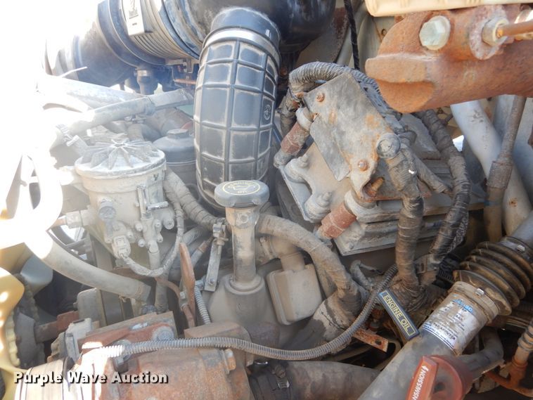 image for item DI1056 2005 Ford F750 Super Duty XL  dump truck