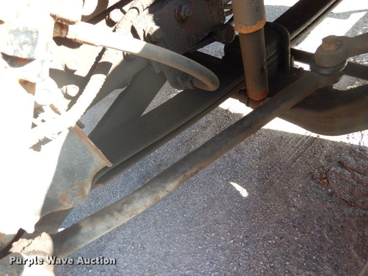 image for item DI1056 2005 Ford F750 Super Duty XL  dump truck