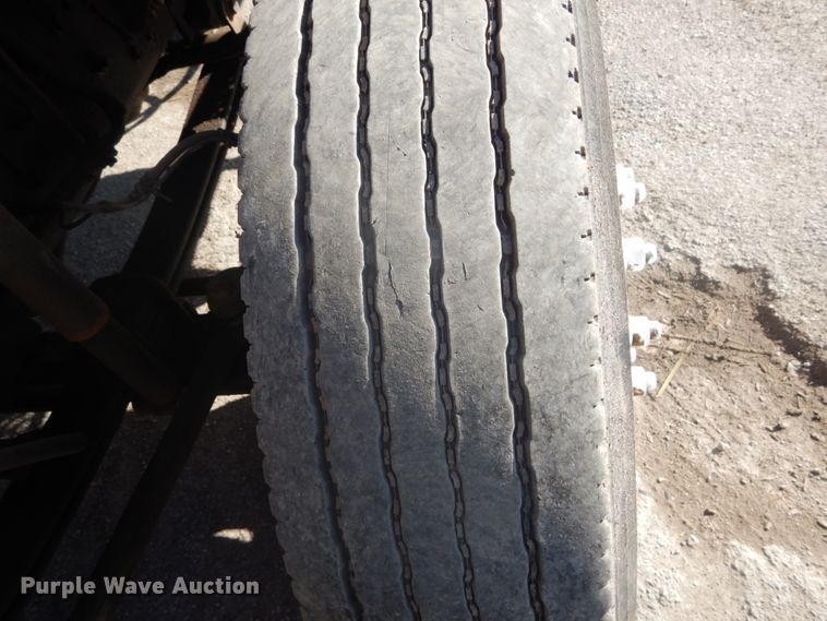 image for item DI1056 2005 Ford F750 Super Duty XL  dump truck