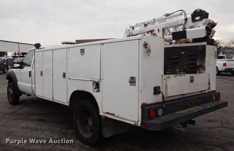 image for item DI1064 2014 Ford F550 Super Duty XL  utility truck with crane