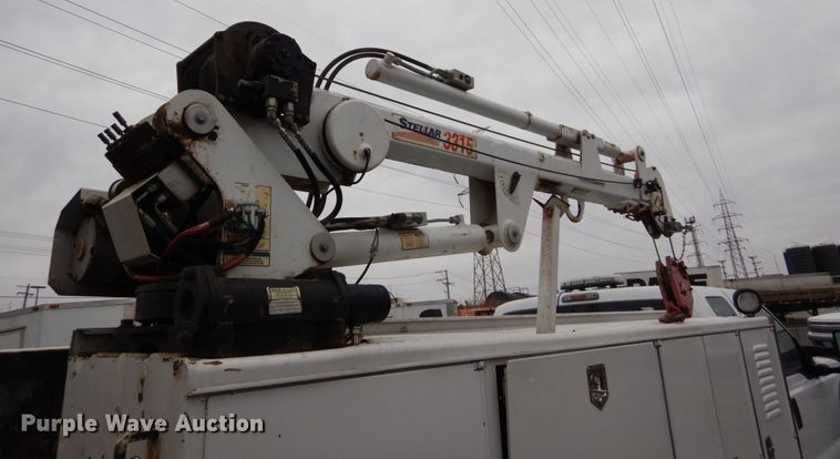 image for item DI1064 2014 Ford F550 Super Duty XL  utility truck with crane