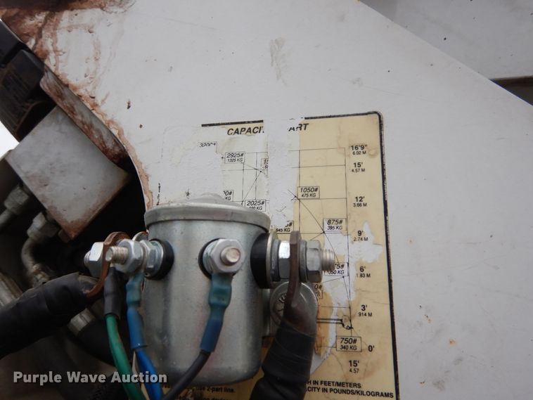 image for item DI1064 2014 Ford F550 Super Duty XL  utility truck with crane