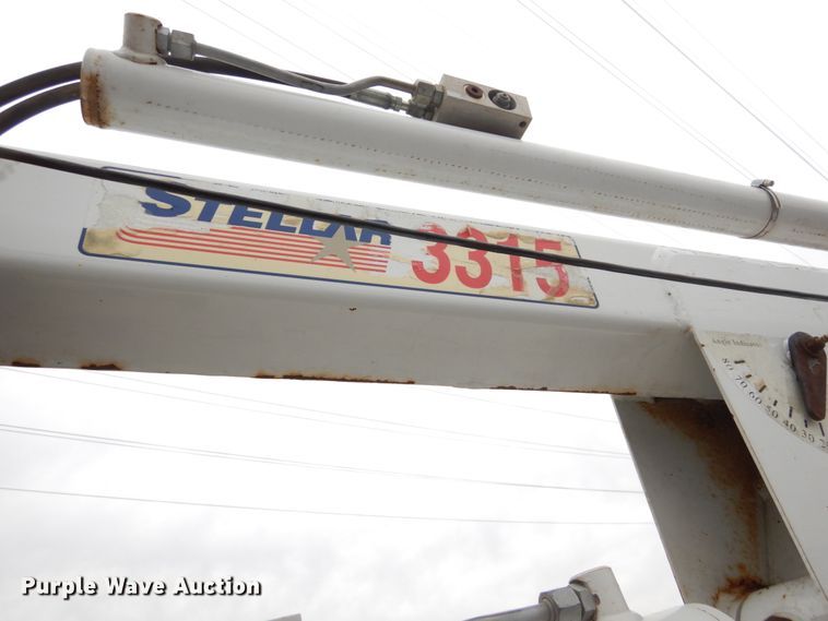 image for item DI1064 2014 Ford F550 Super Duty XL  utility truck with crane