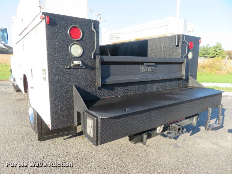 image for item DI3791 2009 Chevrolet C5500  utility truck