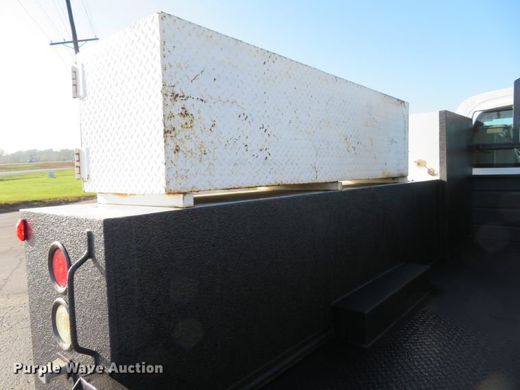 image for item DI3791 2009 Chevrolet C5500  utility truck