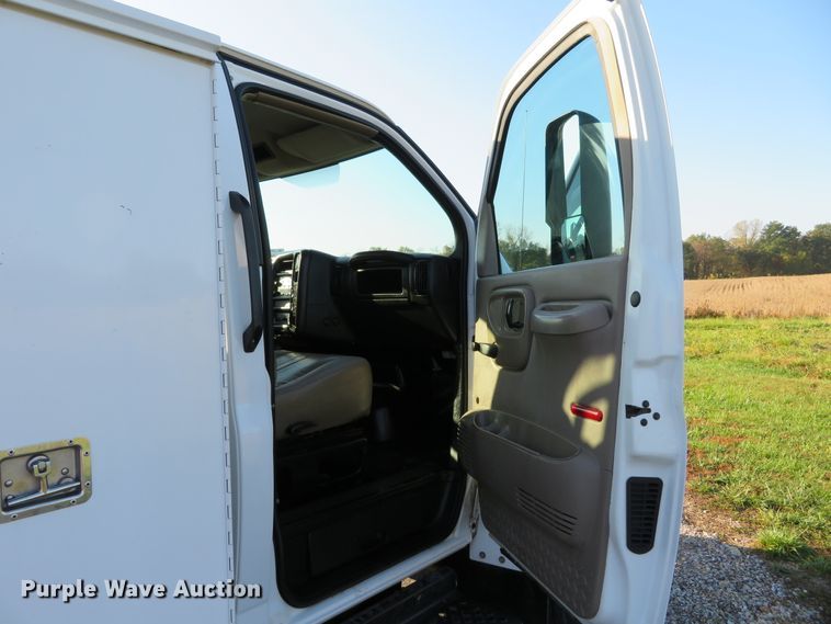 image for item DI3791 2009 Chevrolet C5500  utility truck