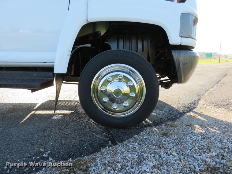 image for item DI3791 2009 Chevrolet C5500  utility truck