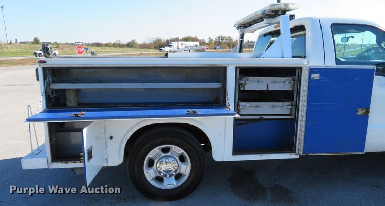 image for item DI3811 2012 Ford F350 Super Duty XL  utility bed pickup truck