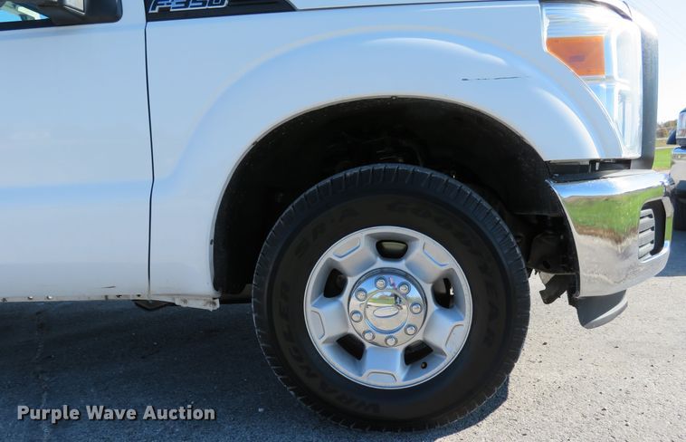 image for item DI3811 2012 Ford F350 Super Duty XL  utility bed pickup truck