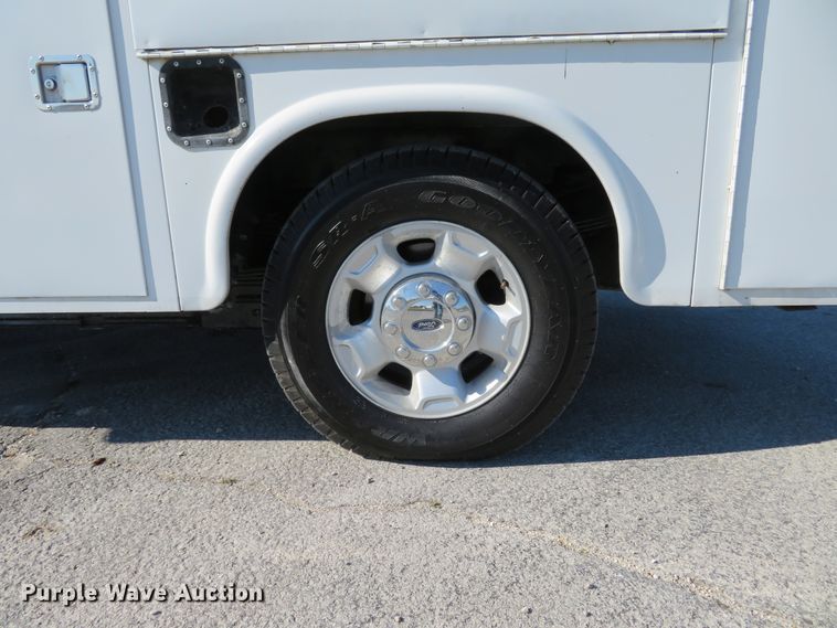 image for item DI3811 2012 Ford F350 Super Duty XL  utility bed pickup truck