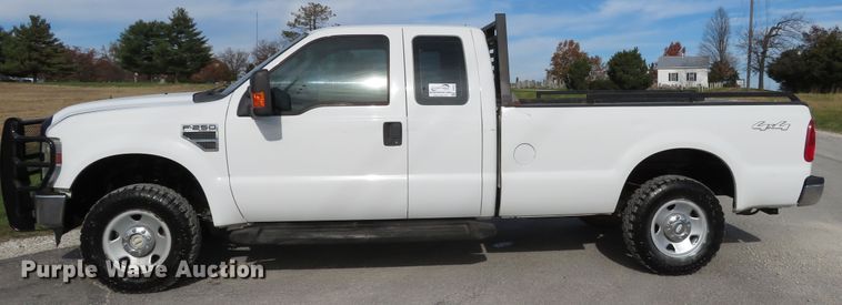 image for item DI3833 2008 Ford F250 Super Duty XL  SuperCab pickup truck