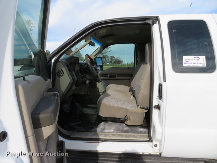 image for item DI3833 2008 Ford F250 Super Duty XL  SuperCab pickup truck