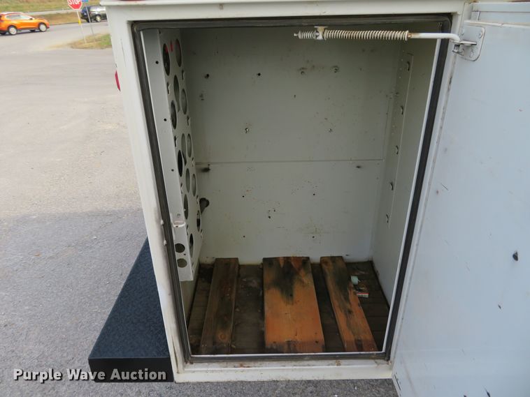 image for item DI3840 2008 Ford F550 Super Duty XL  SuperCab utility truck