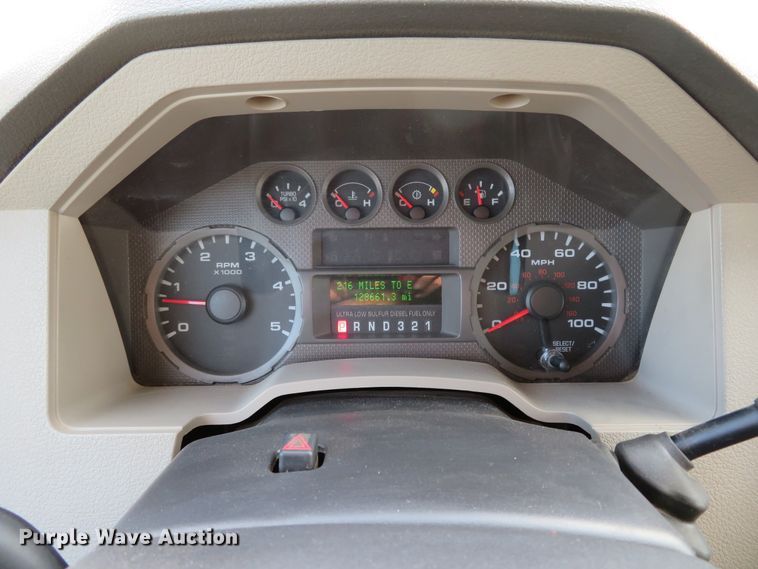 image for item DI3840 2008 Ford F550 Super Duty XL  SuperCab utility truck