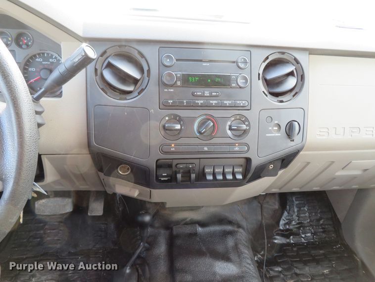 image for item DI3840 2008 Ford F550 Super Duty XL  SuperCab utility truck