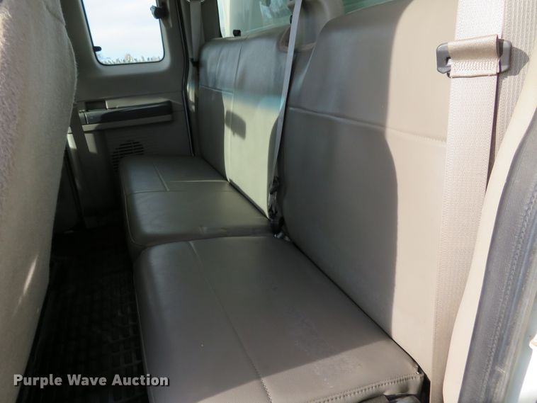 image for item DI3840 2008 Ford F550 Super Duty XL  SuperCab utility truck