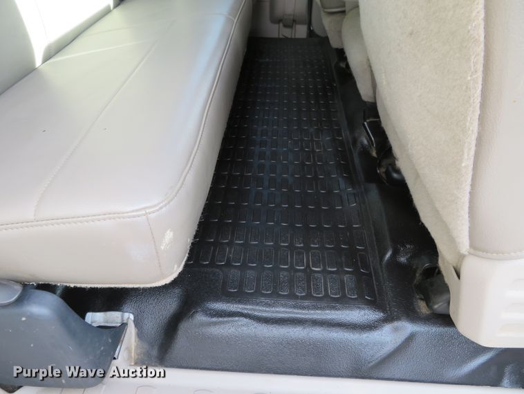 image for item DI3840 2008 Ford F550 Super Duty XL  SuperCab utility truck