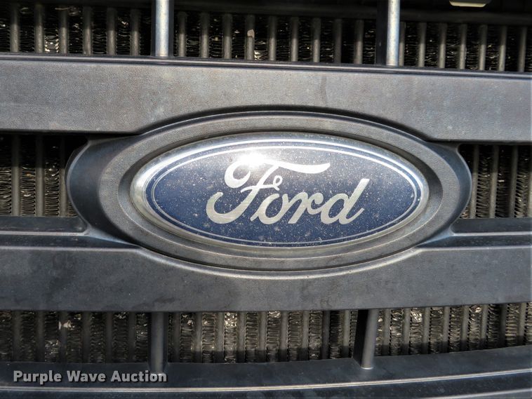 image for item DI3840 2008 Ford F550 Super Duty XL  SuperCab utility truck