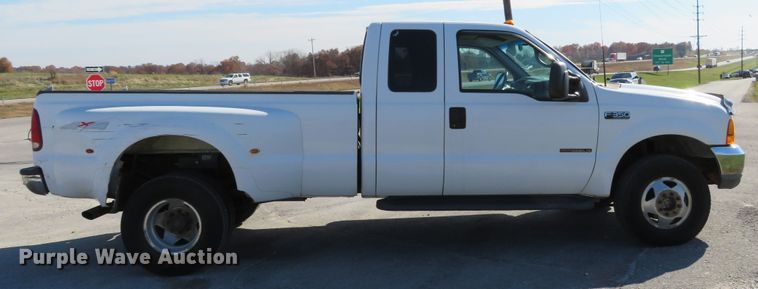 image for item DI3843 1999 Ford F350 Super Duty XLT  SuperCab pickup truck