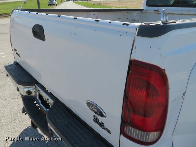 image for item DI3843 1999 Ford F350 Super Duty XLT  SuperCab pickup truck