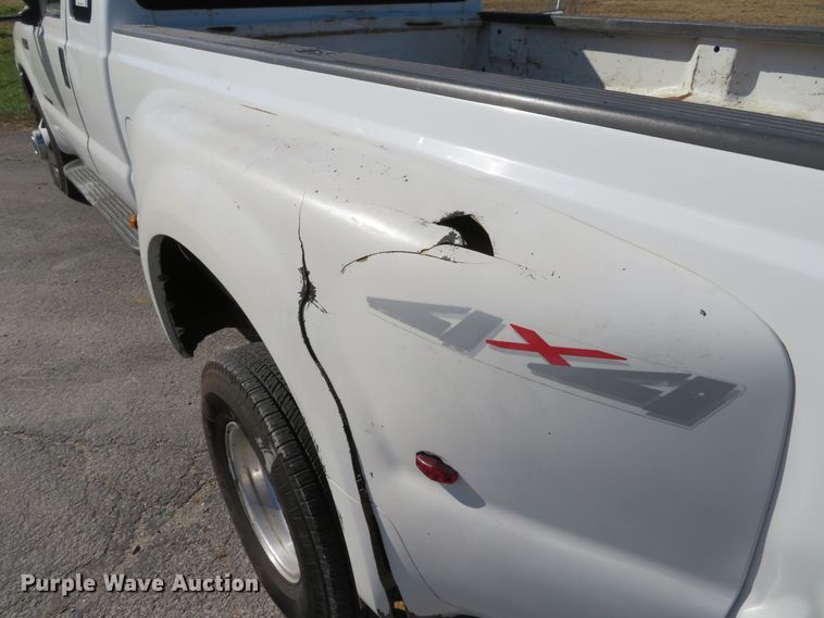 image for item DI3843 1999 Ford F350 Super Duty XLT  SuperCab pickup truck