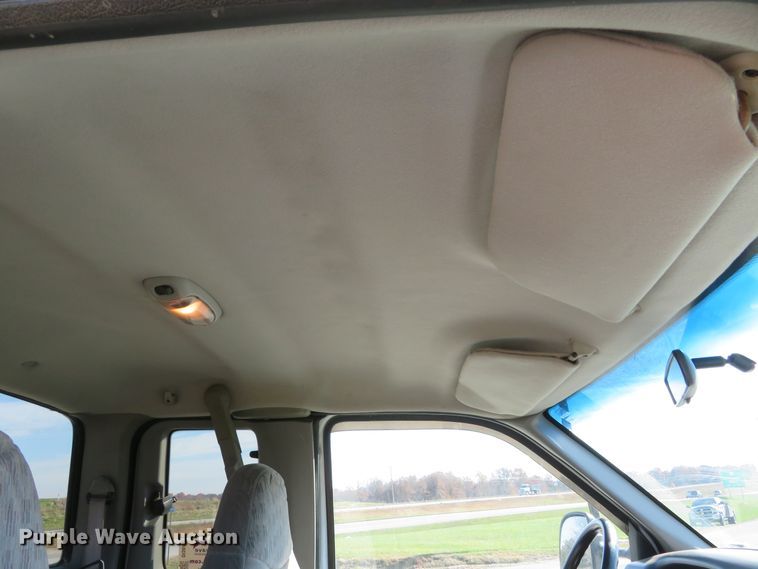 image for item DI3843 1999 Ford F350 Super Duty XLT  SuperCab pickup truck