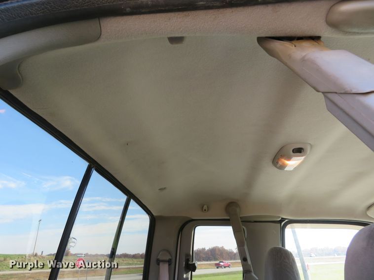 image for item DI3843 1999 Ford F350 Super Duty XLT  SuperCab pickup truck