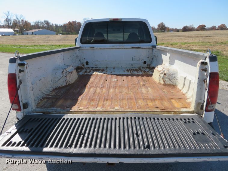 image for item DI3843 1999 Ford F350 Super Duty XLT  SuperCab pickup truck