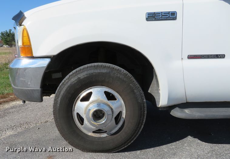 image for item DI3843 1999 Ford F350 Super Duty XLT  SuperCab pickup truck