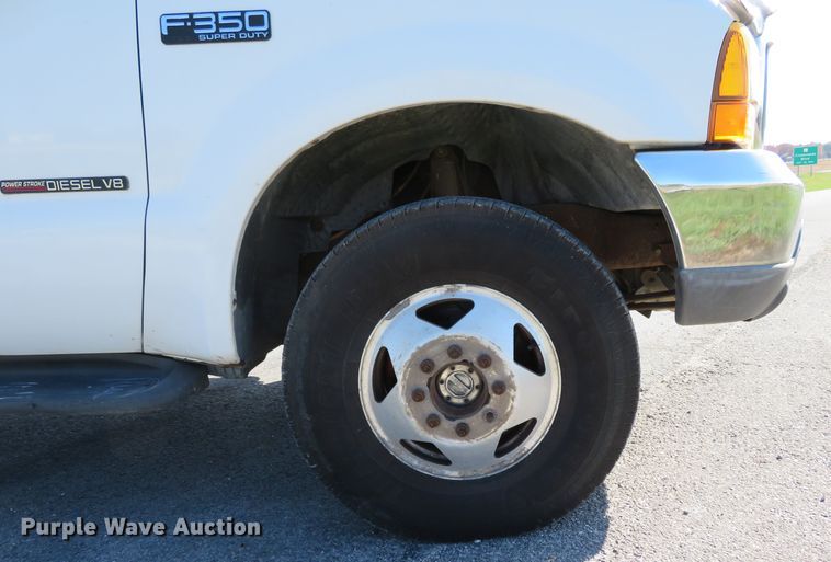 image for item DI3843 1999 Ford F350 Super Duty XLT  SuperCab pickup truck