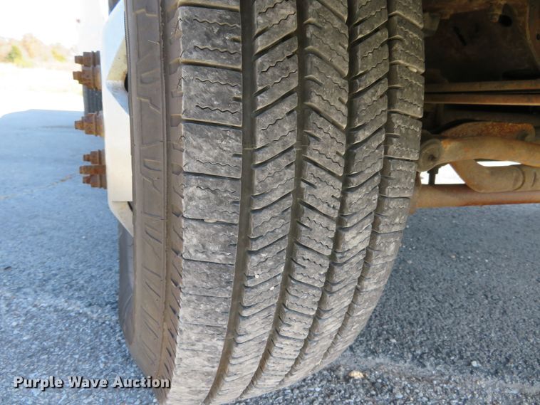 image for item DI3843 1999 Ford F350 Super Duty XLT  SuperCab pickup truck