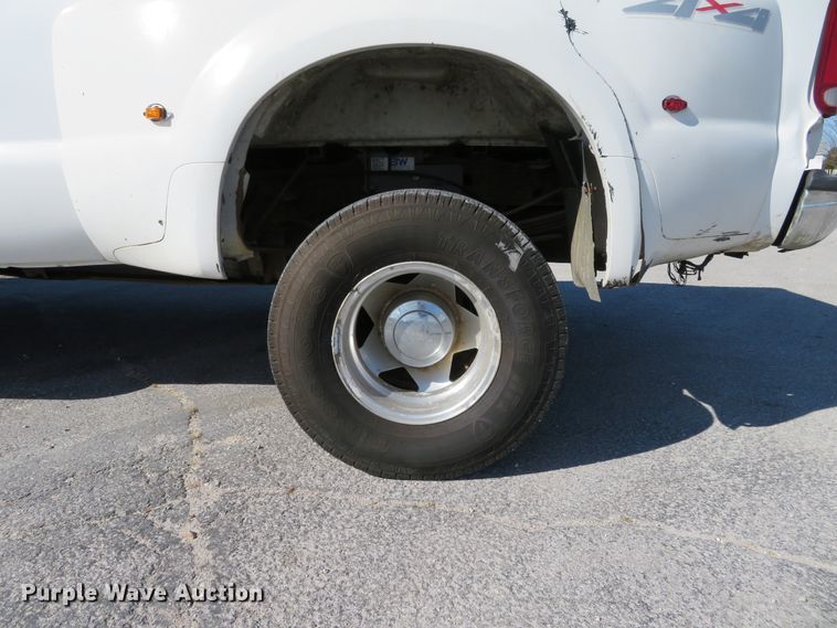 image for item DI3843 1999 Ford F350 Super Duty XLT  SuperCab pickup truck