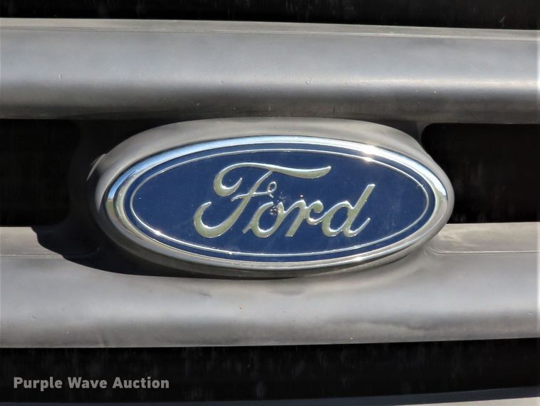 image for item DI3843 1999 Ford F350 Super Duty XLT  SuperCab pickup truck