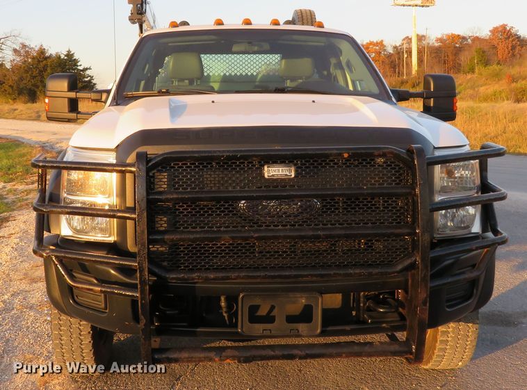 image for item DI3850 2013 Ford F450 Super Duty XL  utility truck with crane