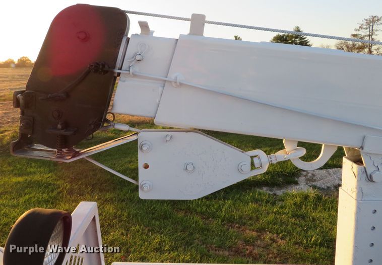 image for item DI3850 2013 Ford F450 Super Duty XL  utility truck with crane