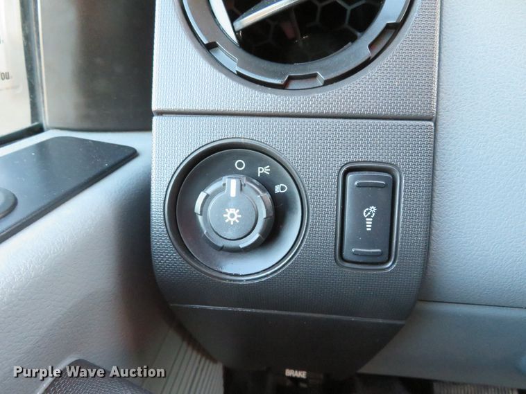 image for item DI3850 2013 Ford F450 Super Duty XL  utility truck with crane