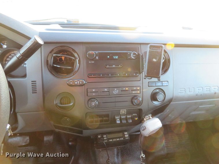 image for item DI3850 2013 Ford F450 Super Duty XL  utility truck with crane