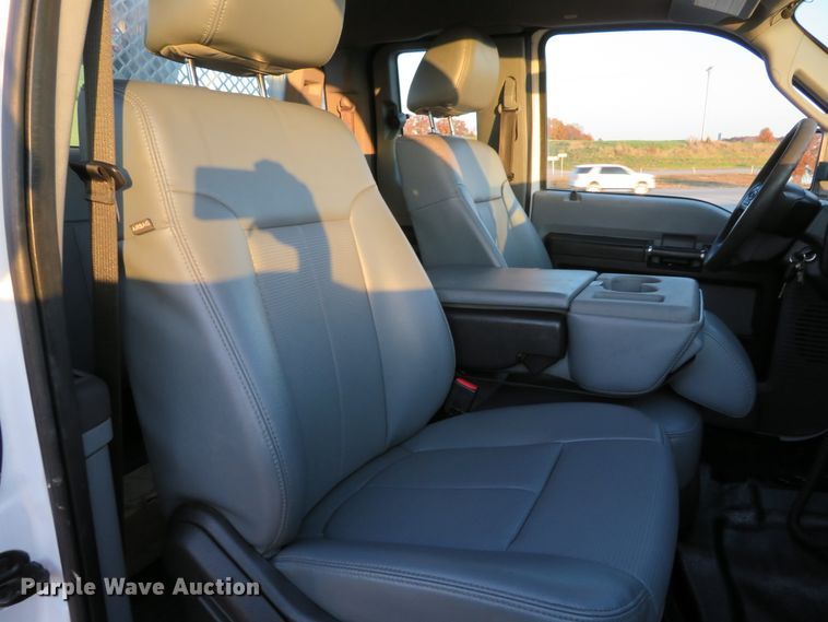 image for item DI3850 2013 Ford F450 Super Duty XL  utility truck with crane