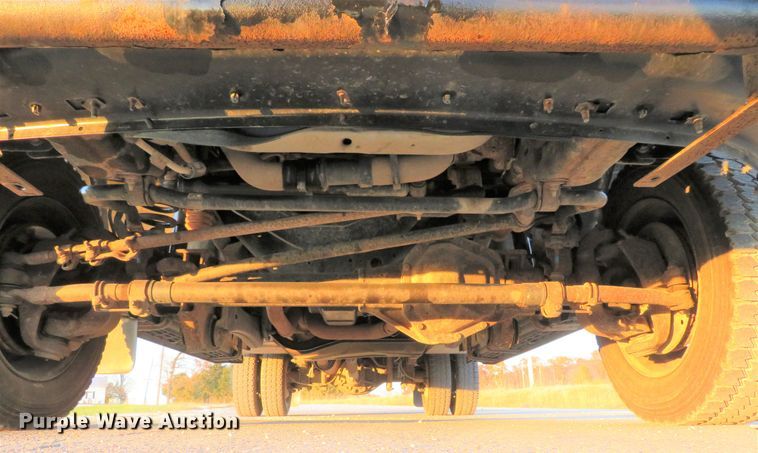 image for item DI3850 2013 Ford F450 Super Duty XL  utility truck with crane