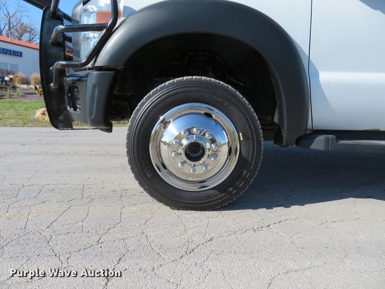 image for item DI3850 2013 Ford F450 Super Duty XL  utility truck with crane