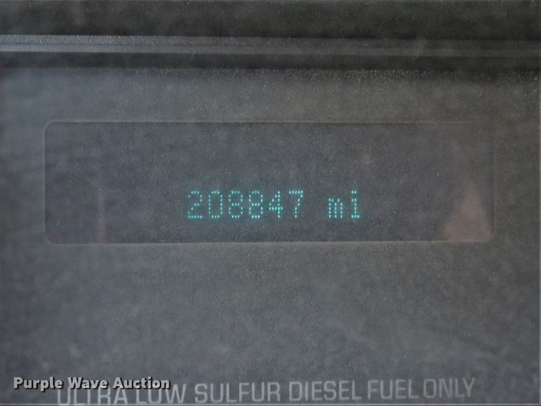 image for item DI3856 2014 Ford F250 Super Duty XL  Crew Cab flatbed pickup truck