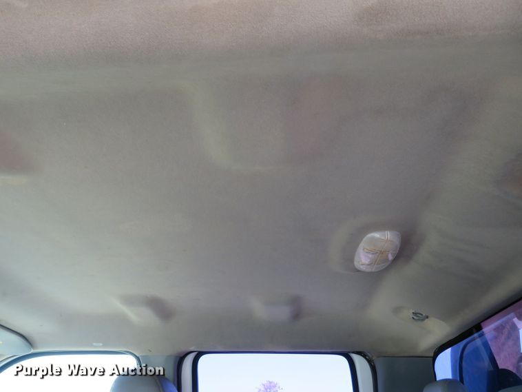 image for item DI3856 2014 Ford F250 Super Duty XL  Crew Cab flatbed pickup truck